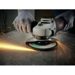 Black & Decker BLACK+DECKER Haakse Slijper KG1202-QS 5 Black & Decker BLACK+DECKER Haakse Slijper KG1202-QS -Elektrisch Gereedschap 123 1036