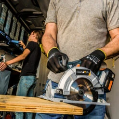 Batavia 18 Volt Li-Ion Accu Cirkelzaag (zonder Accu) 8 Batavia 18 Volt Li-Ion Accu Cirkelzaag (zonder Accu) -Elektrisch Gereedschap 123 153