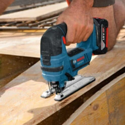 Bosch Professional Accu Decoupeerzaag GST 18V-LI B (zonder Accu) -Elektrisch Gereedschap 123 1636