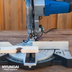 Hyundai Afkortzaag / Verstekzaag 1100W Hyundai 11 Hyundai Afkortzaag / Verstekzaag 1100W Hyundai -Elektrisch Gereedschap 123 1702