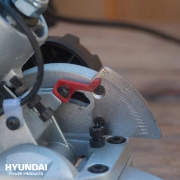 Hyundai Afkortzaag / Verstekzaag 1100W Hyundai 6 Hyundai Afkortzaag / Verstekzaag 1100W Hyundai - Afbeelding 6