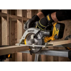 DeWalt 18V XR Cirkelzaag Brushless DCS565N-XJ (zonder Accu) -Elektrisch Gereedschap 123 1761