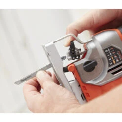 Black & Decker BLACK+DECKER Decoupeerzaag BES610KAS-QS Incl 5 Zaagbladen -Elektrisch Gereedschap 123 1863