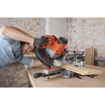 Black & Decker BLACK+DECKER 1600W 216mm Afkort- En Verstekzaag BES700-QS 3 Black & Decker BLACK+DECKER 1600W 216mm Afkort- En Verstekzaag BES700-QS - Afbeelding 3
