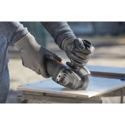 Black & Decker Black+Decker Haakse Slijper 115mm BEG210-QS 6 Black & Decker Black+Decker Haakse Slijper 115mm BEG210-QS -Elektrisch Gereedschap 123 286