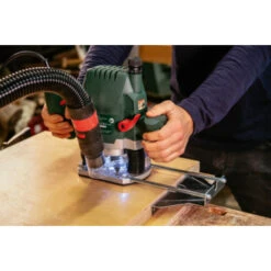 Bosch Bovenfrees POF 1400 ACE 21 Bosch Bovenfrees POF 1400 ACE -Elektrisch Gereedschap 123 761